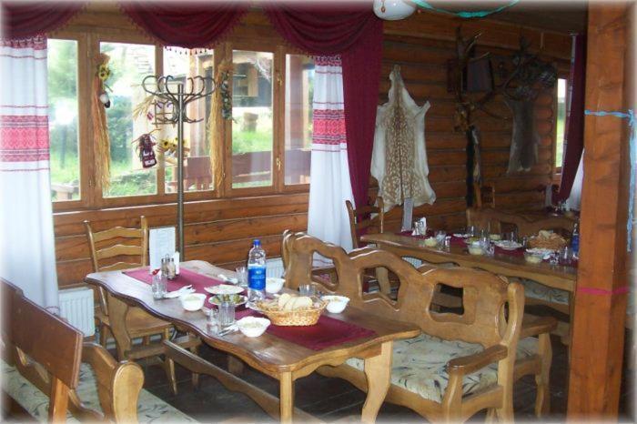 Boykivskiy Dvir Hotel Yasenitsa Zamkova Luaran gambar