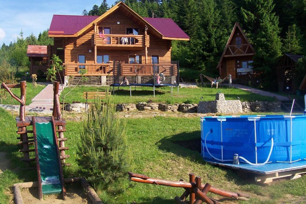 Boykivskiy Dvir Hotel Yasenitsa Zamkova Luaran gambar